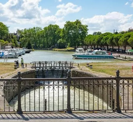 39 M2 Hyper Centre * Carcassonne